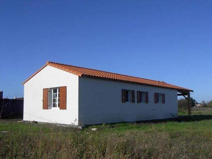 Réalisation menuiseries bois Niort (34)