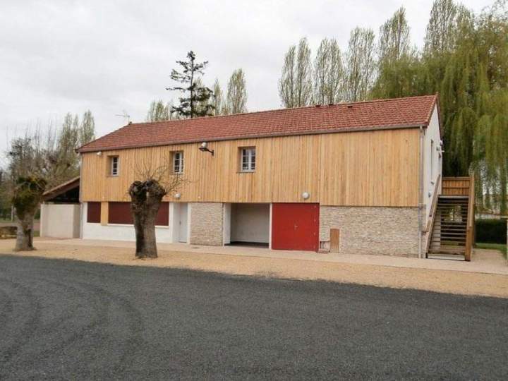 Réalisation menuiseries bois Niort (35)