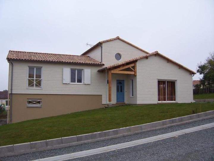 Réalisation menuiseries bois Niort (23)